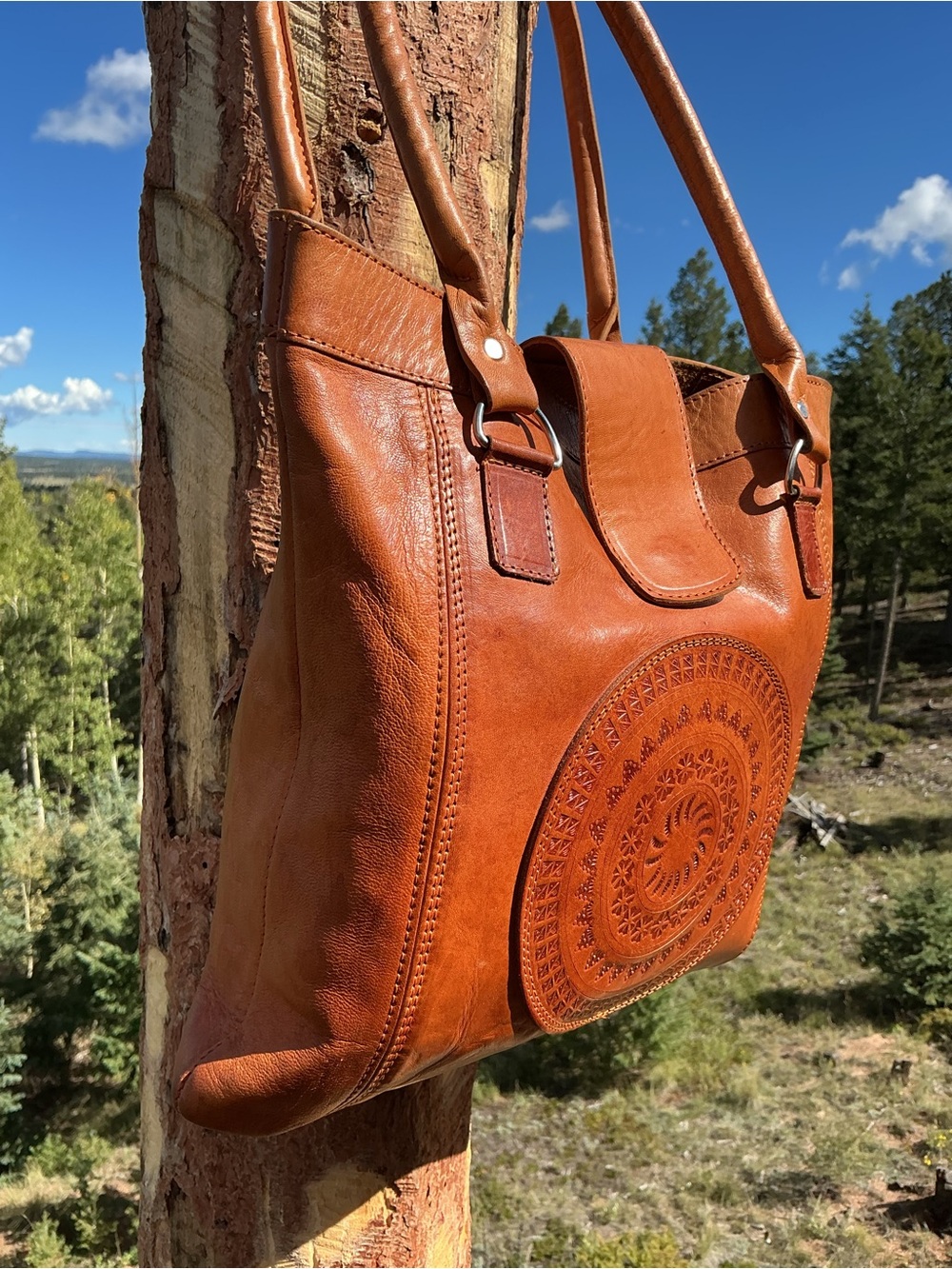 Vintage Cognac Leather Embossed Boho Tote Bag EUC - Picture 13 of 16